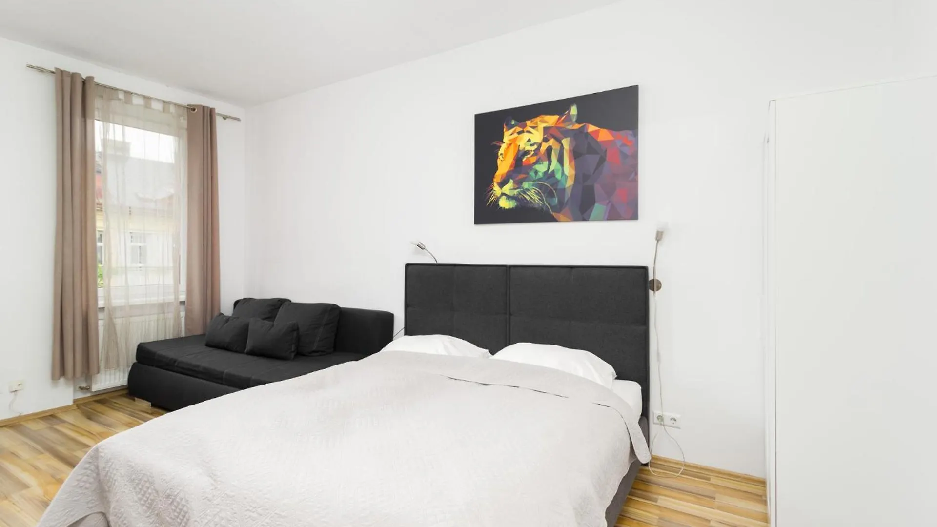 Apartment Huglgasse Vienna