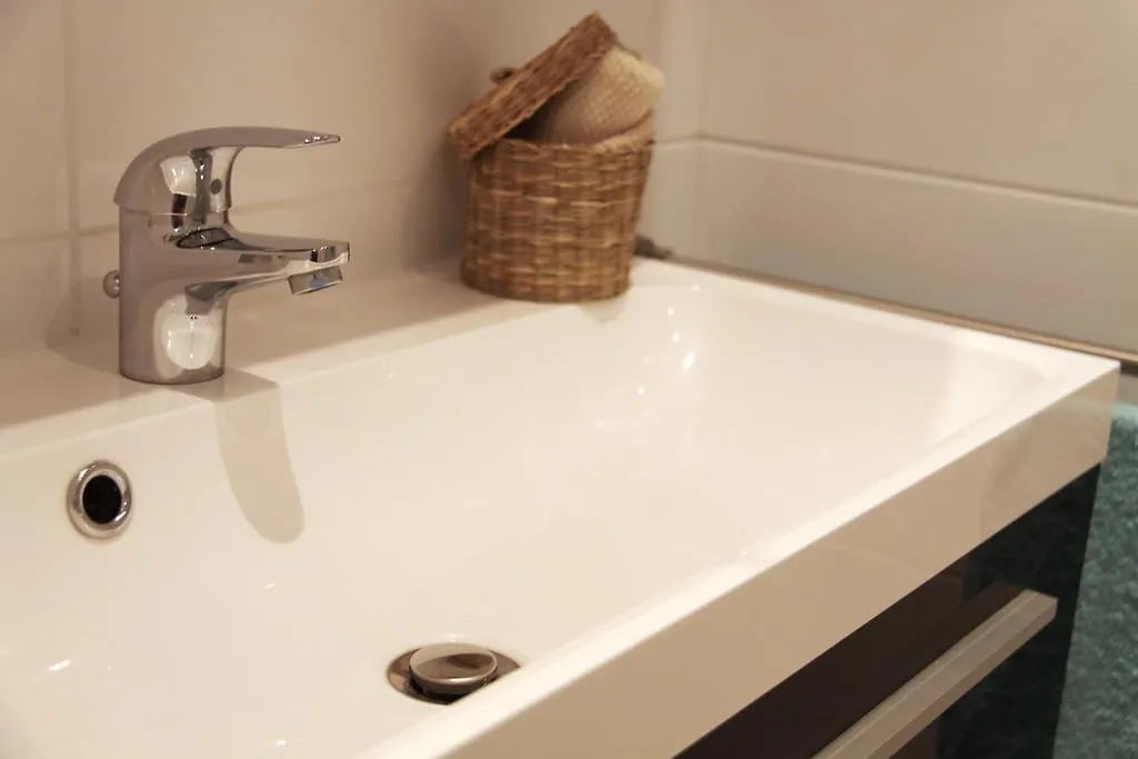 Apartment Huglgasse Vienna