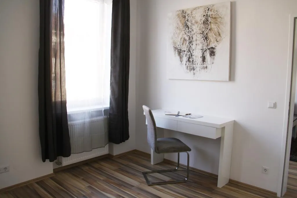 Apartment Huglgasse Vienna