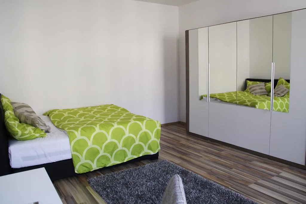 Apartment Huglgasse Vienna