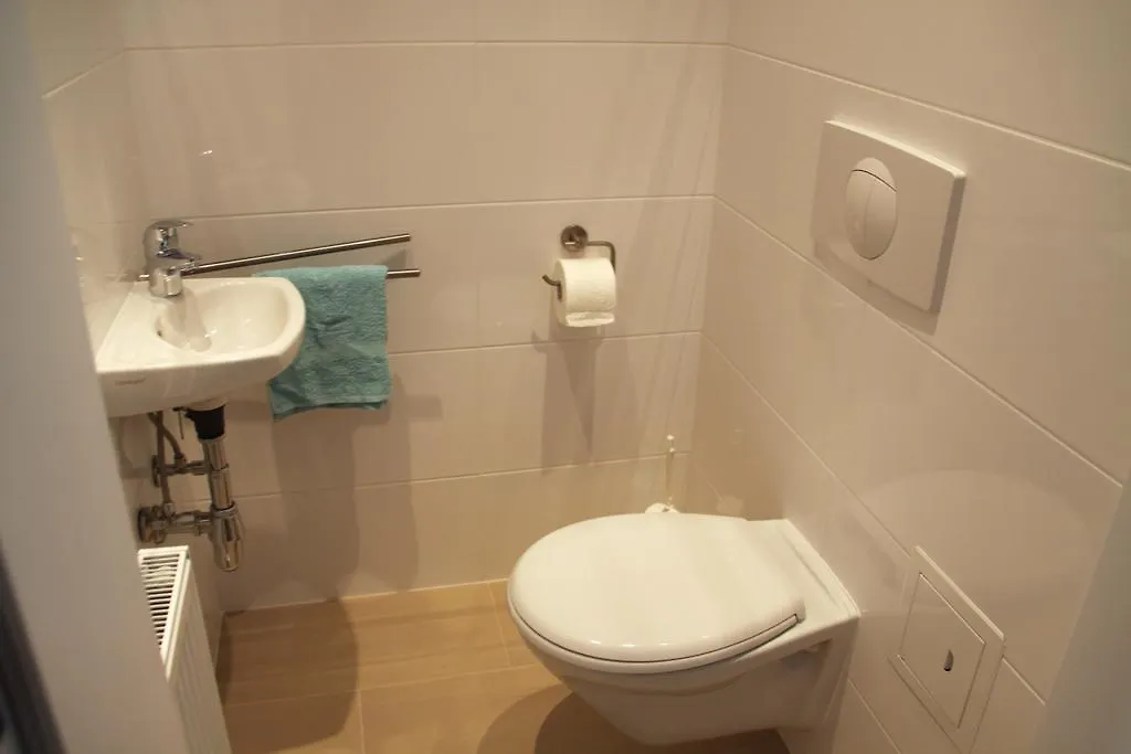 Apartment Huglgasse Vienna Austria
